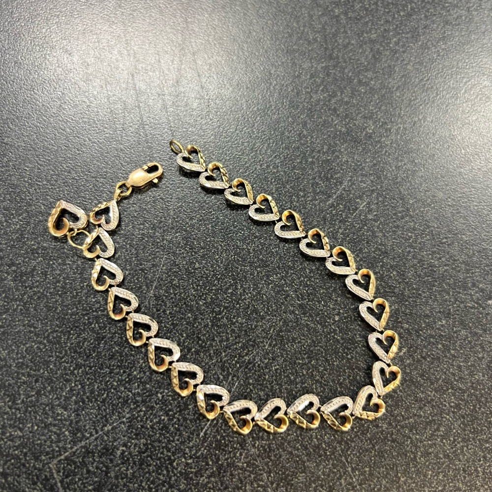 Heart Tennis Bracelet Round 10K Gold 2 Tone, White Gold, Yellow Gold 7 4.8GRMS